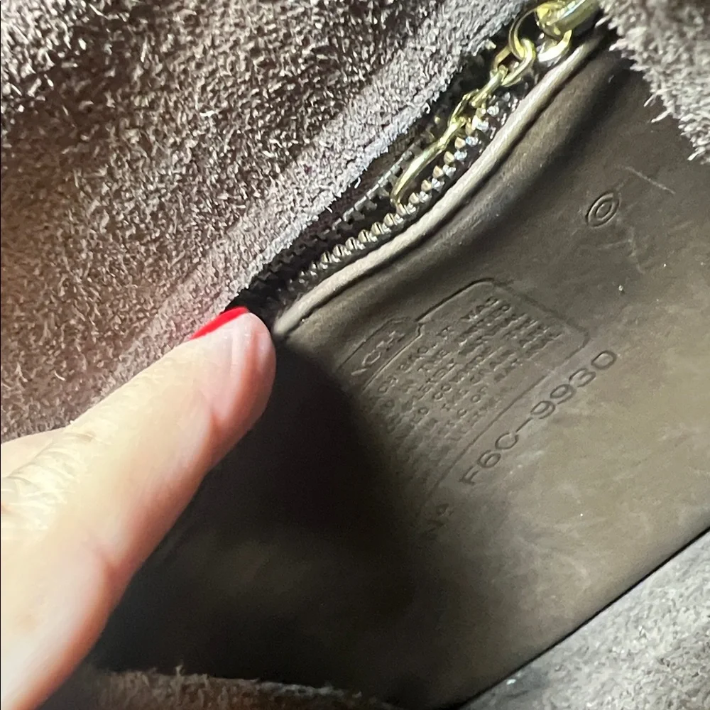 Vintage Coach Murphy Bag in Taupe (rare) - Picture 9 of 9